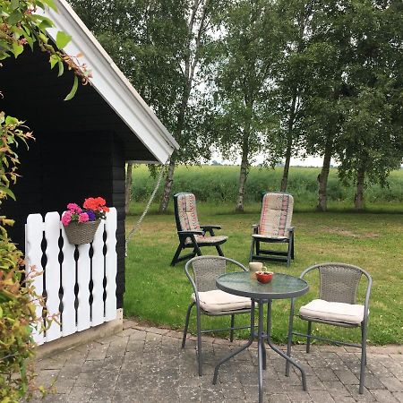 Stunning Romantik Cabin Close To Baltic Sea Villa Idestrup ภายนอก รูปภาพ
