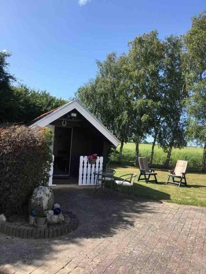 Stunning Romantik Cabin Close To Baltic Sea Villa Idestrup ภายนอก รูปภาพ
